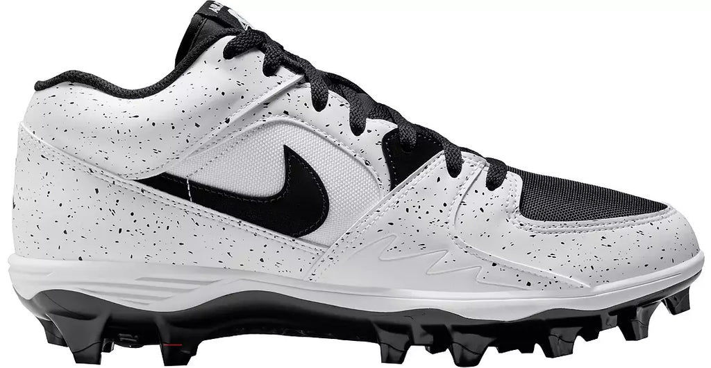 Jordan Stadium 90 Low TD Cleats