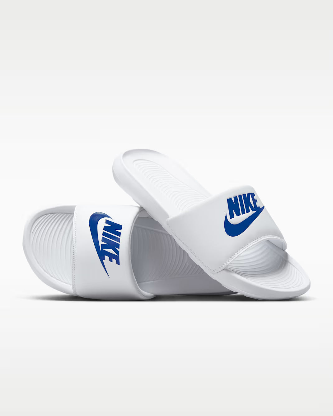 Nike Victori One