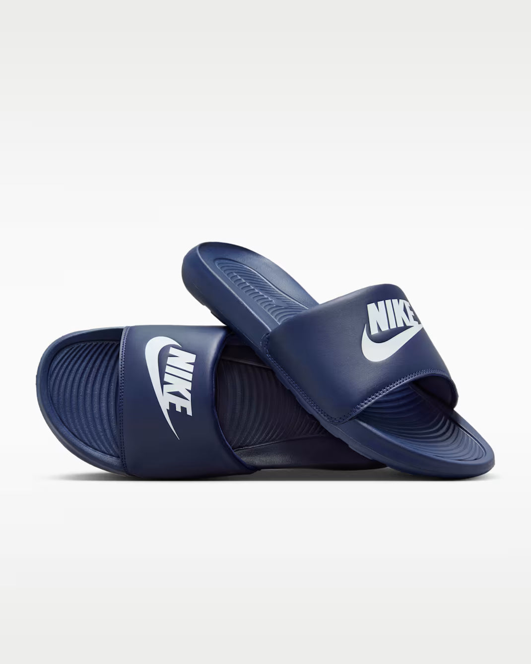 Nike Victori One