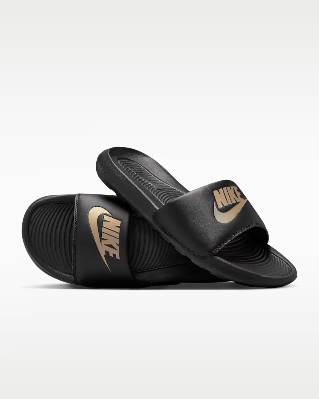 Nike Victori One